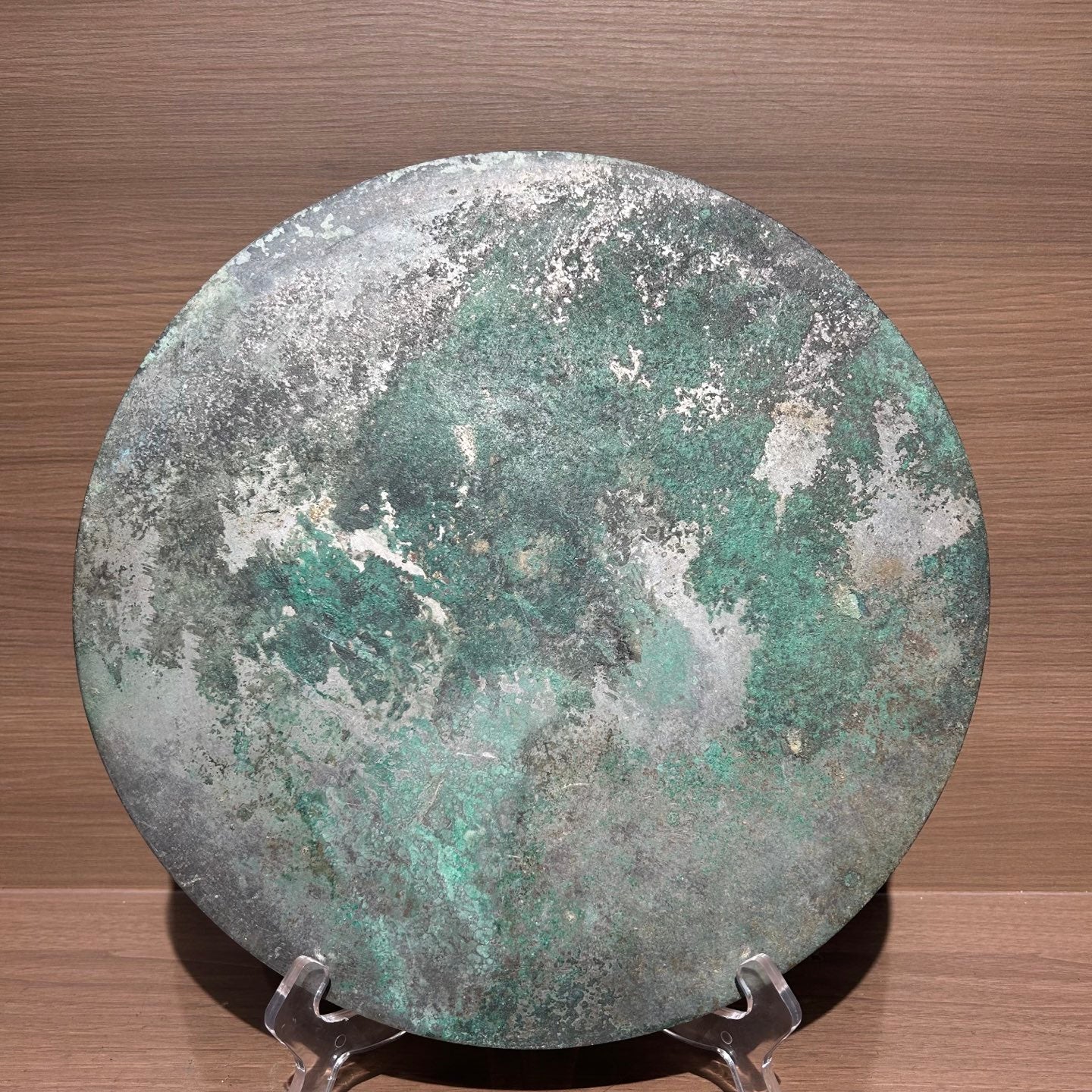 Ancient Chinese Style Bronze Sea Beast Grape Mirror Replica, Tang Dynasty Style Antique Bronze Ware Desktop Ornament