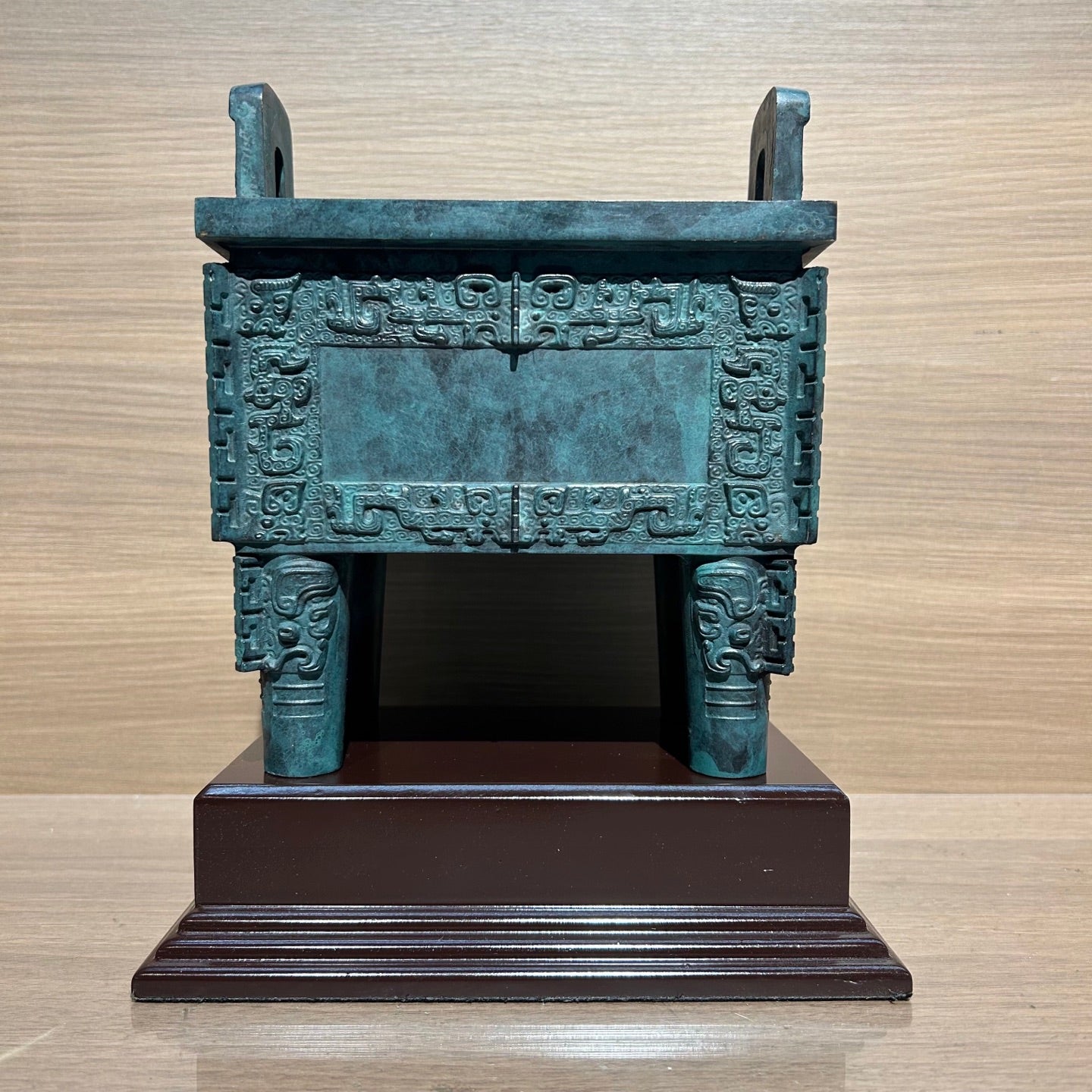 Authentic Houmuwu Ding Replica - Shang Dynasty Bronze Cauldron