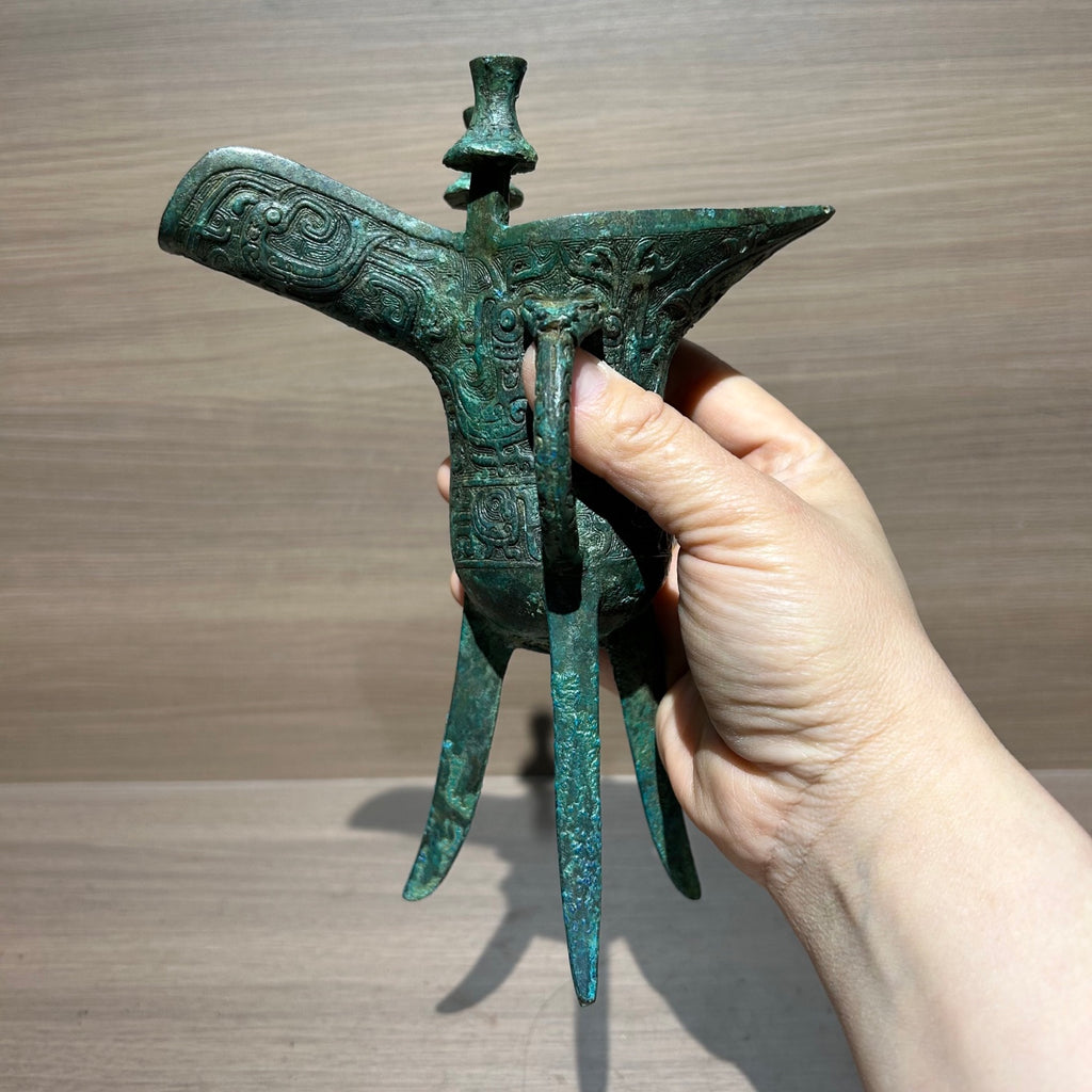 Traditional Chinese Phoenix Pattern Bronze Jue Libation Cup, Antique Replica Bronze Ware Art Collection Home Decor