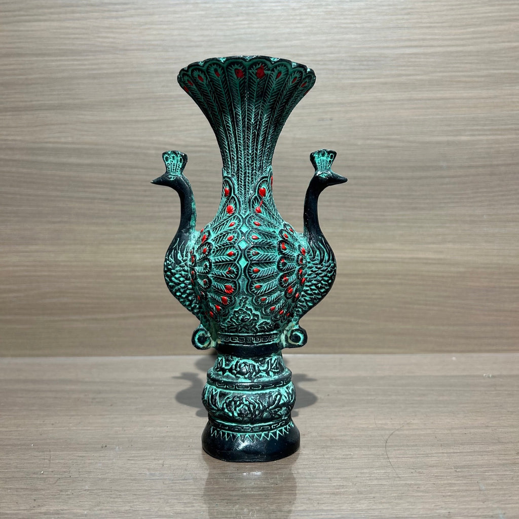 Traditional Chinese Antique Bronze Peacock Pattern Vase, Retro Bronze Ritual Vase Home Desktop Decor Collection Ornament