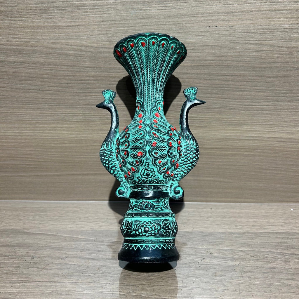 Traditional Chinese Antique Bronze Peacock Pattern Vase, Retro Bronze Ritual Vase Home Desktop Decor Collection Ornament