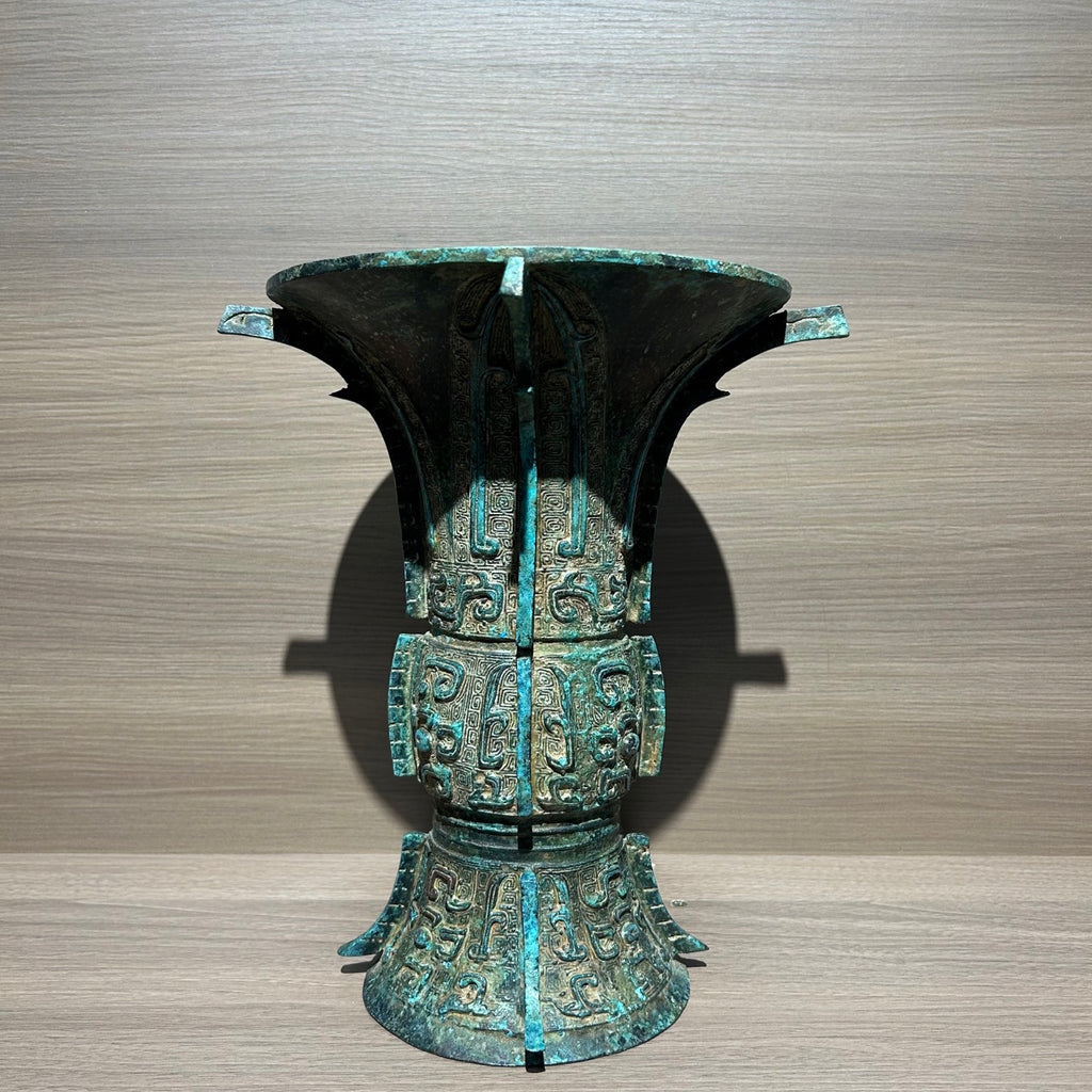 Ancient Chinese Style Bronze Taotie Face Zun Replica, Shang Dynasty Ritual Vessel Decor