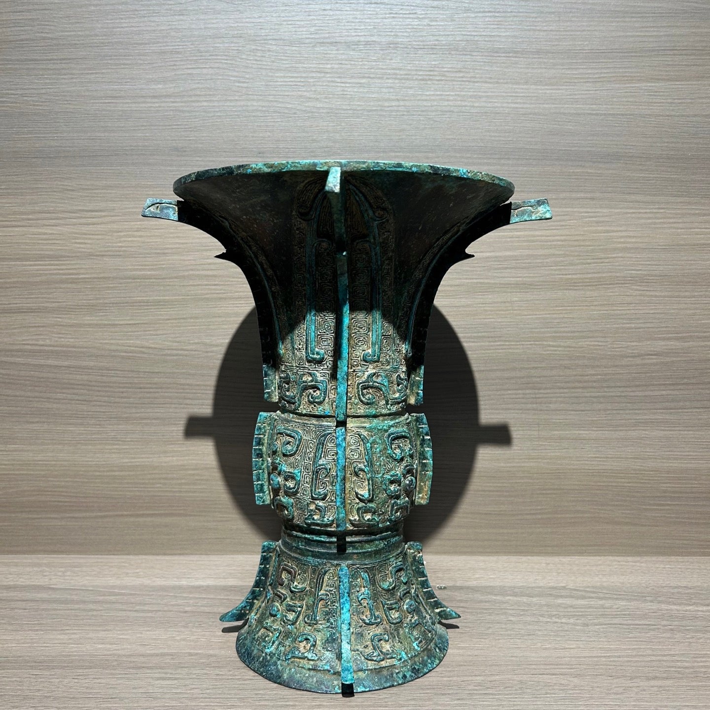 Ancient Chinese Style Bronze Taotie Face Zun Replica, Shang Dynasty Ritual Vessel Decor