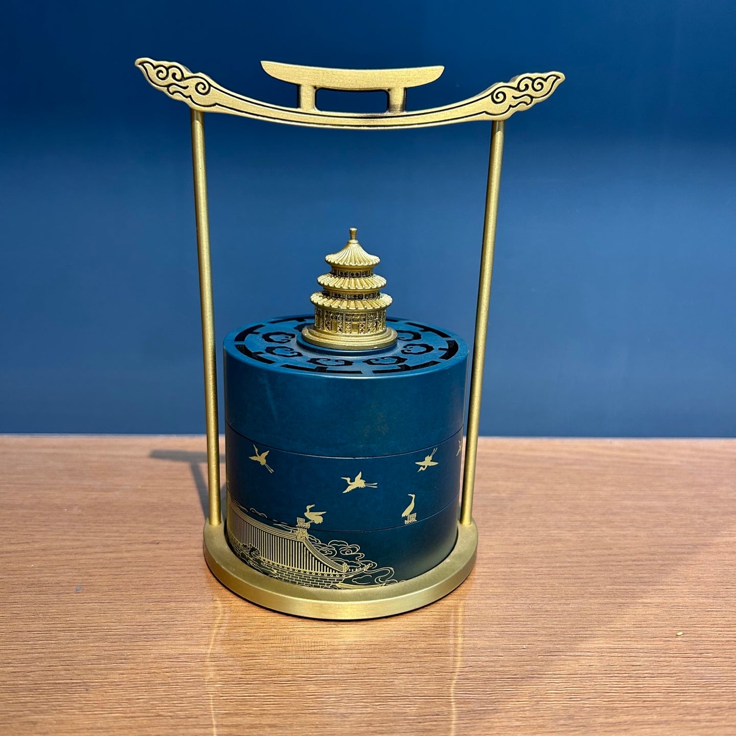 Elegant Chinese Temple Style Incense Burner, Portable Handle Design