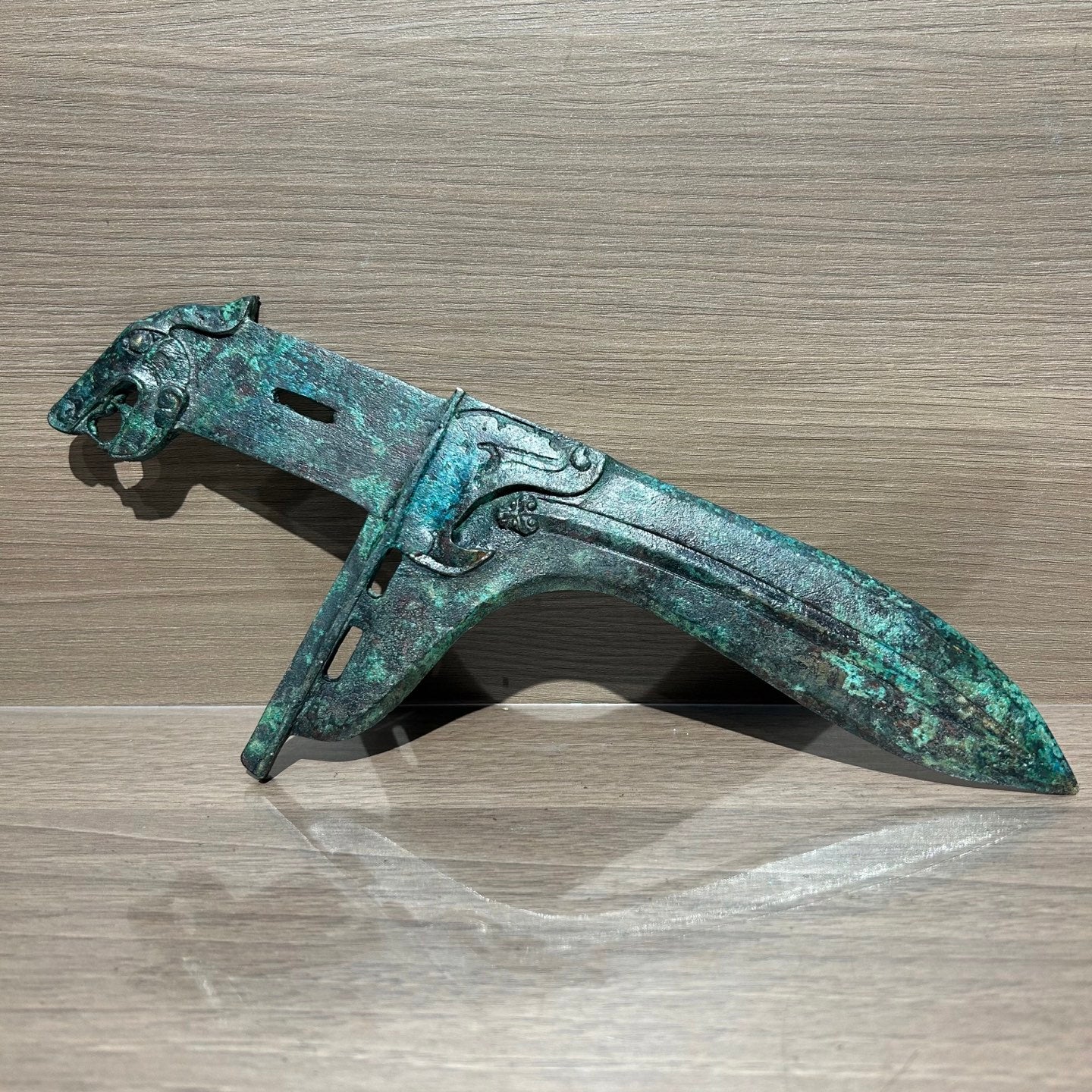 Antique Style Chinese Tiger Pattern Bronze Ge Weapon Replica, Warring States Ritual Artifact