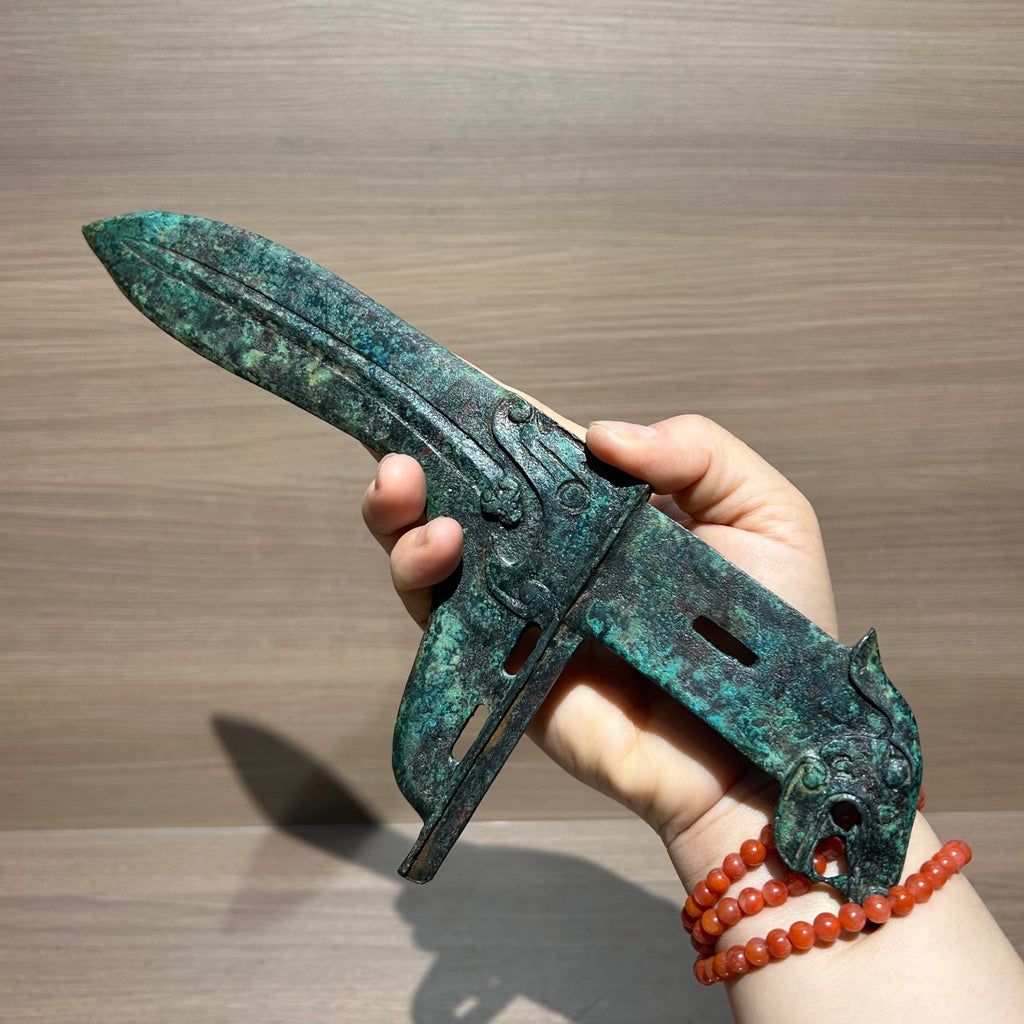 Antique Style Chinese Tiger Pattern Bronze Ge Weapon Replica, Warring States Ritual Artifact